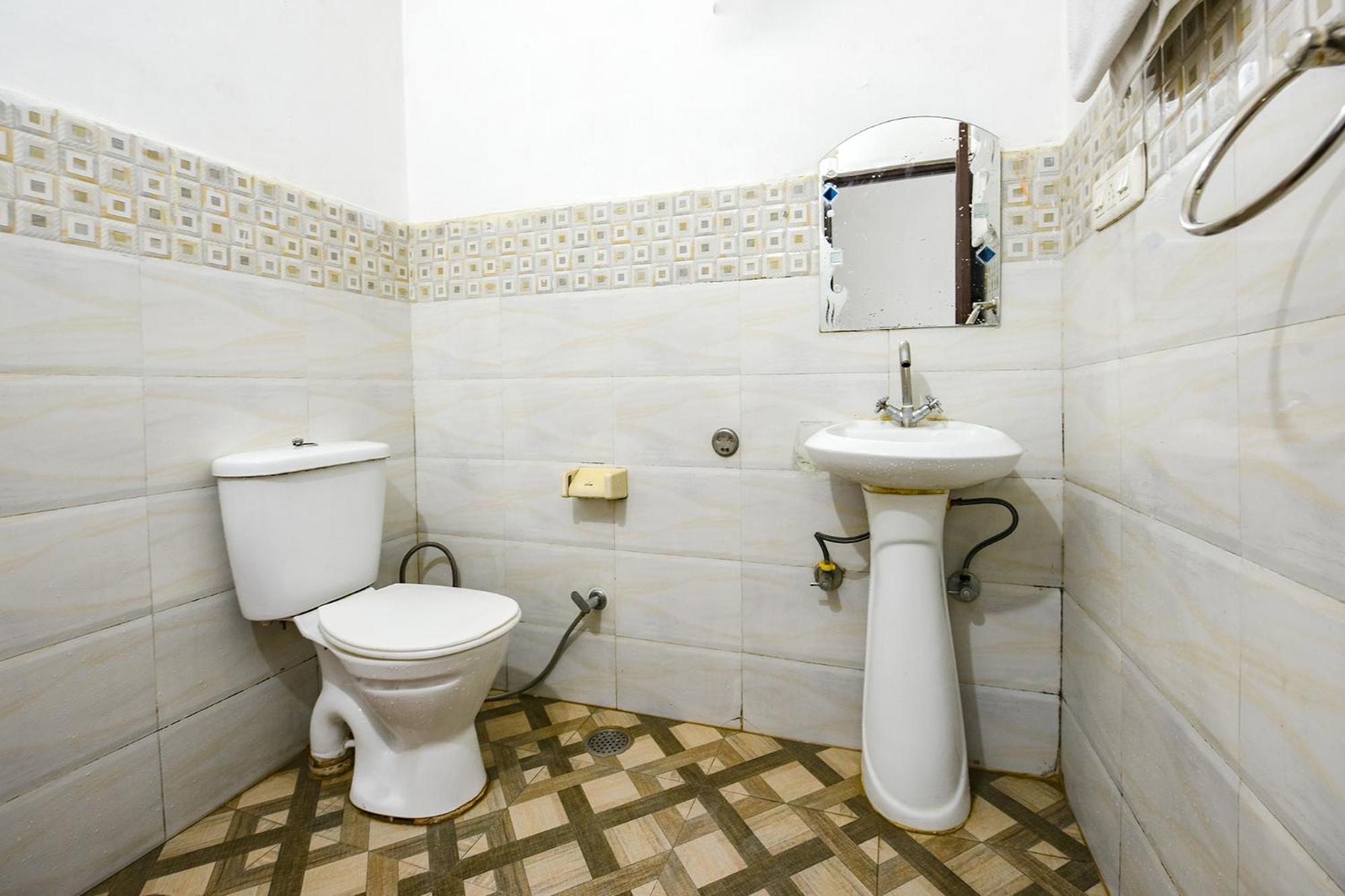 فندق Fabexpress Diamond Sec 45 Chandīgarh المظهر الخارجي الصورة
