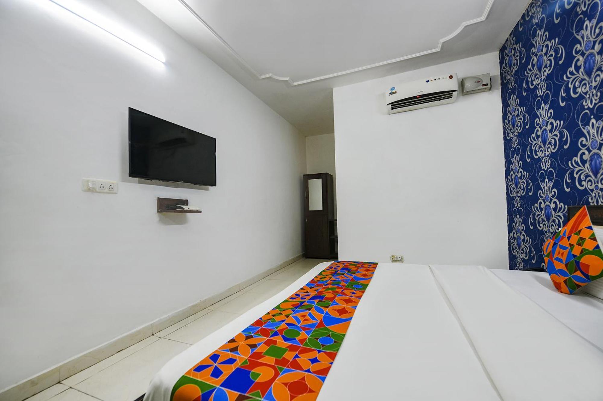 فندق Fabexpress Diamond Sec 45 Chandīgarh المظهر الخارجي الصورة