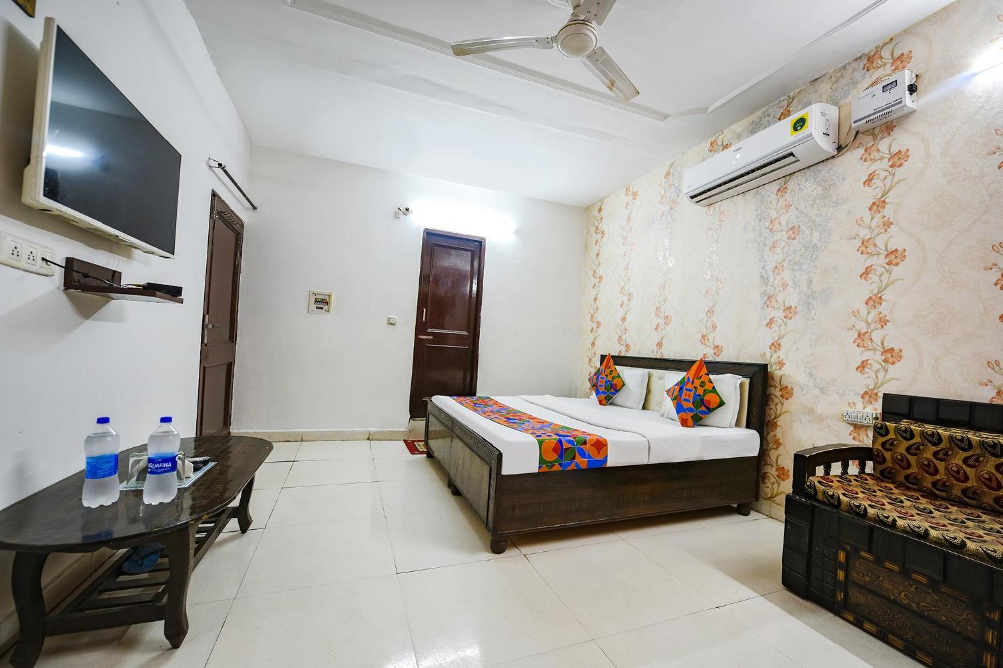 فندق Fabexpress Diamond Sec 45 Chandīgarh المظهر الخارجي الصورة